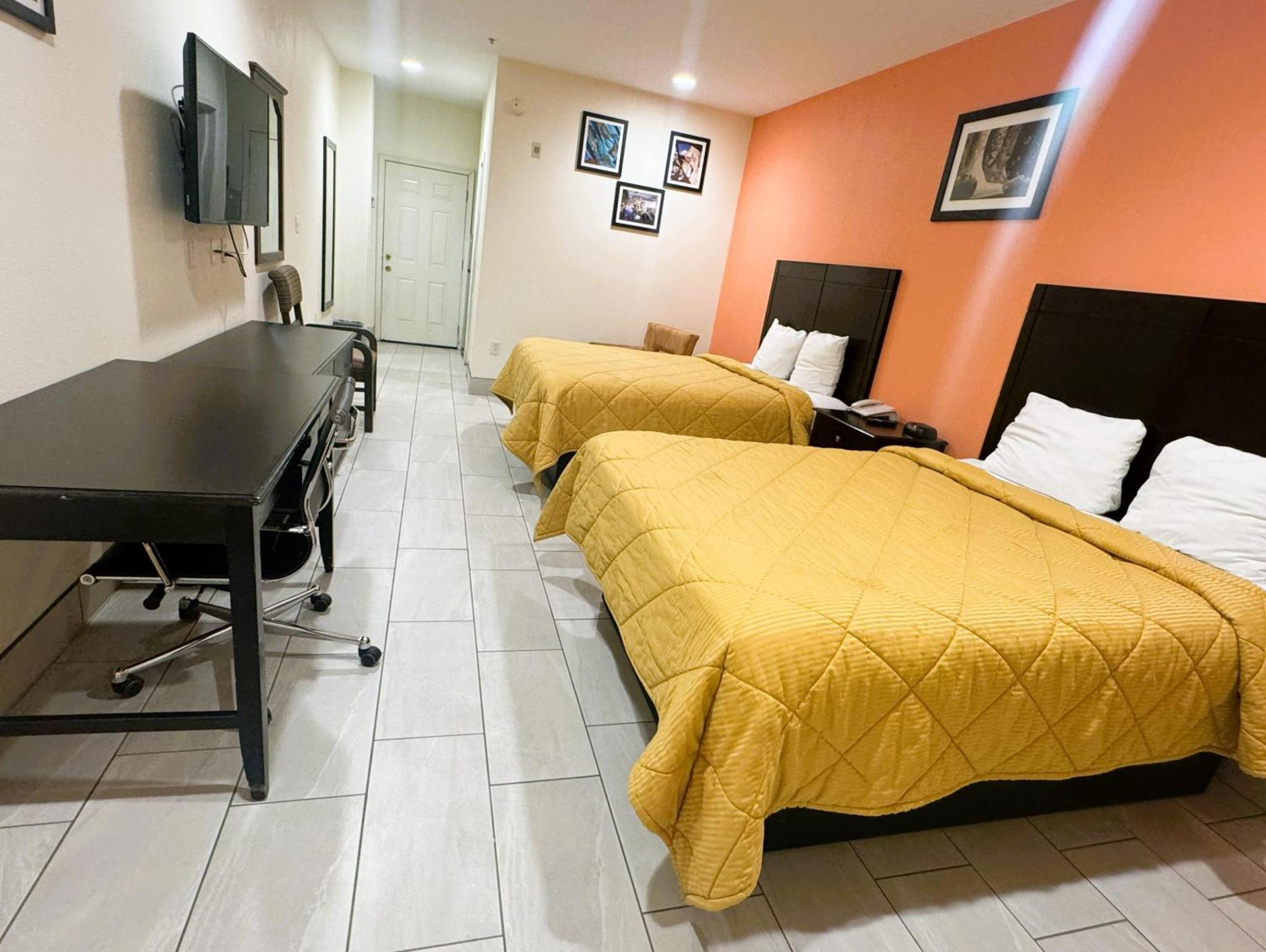 Pecan Valley Inn & Suites San Antonio Esterno foto